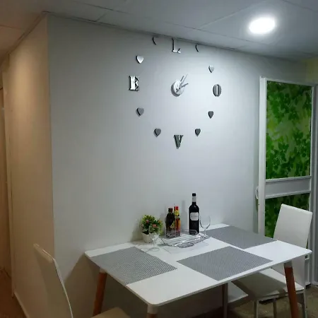 Apartamento в центре Wifi Alicante